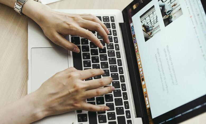 communication data control unit